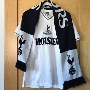 Tottenham Hotspurs Jersey and Scarf